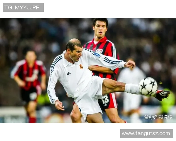 足球明星的精彩瞬间与荣耀时刻相册分享 足球明星的精彩瞬间与荣耀时刻相册分享