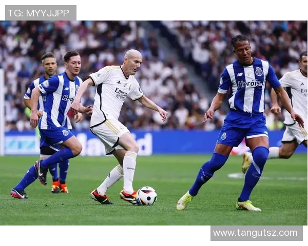 打仗足球明星是谁揭秘他们的传奇故事与场上风采 打仗足球明星是谁揭秘他们的传奇故事与场上风采