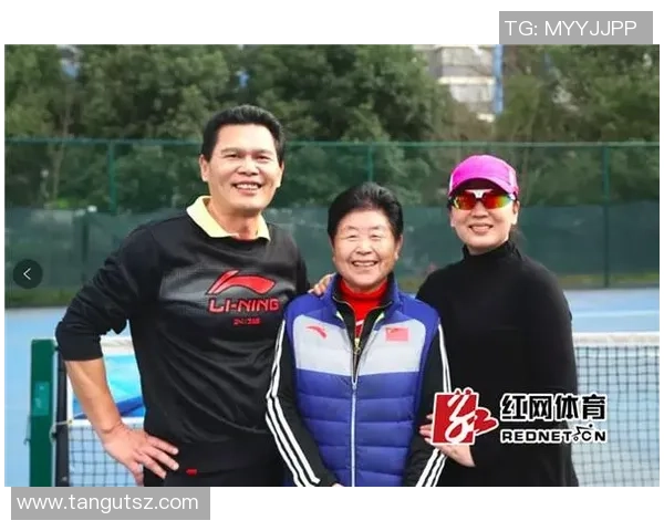 广州网球队的默契配合与战术分析：探讨团队协作在网球中的重要性