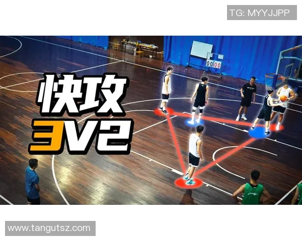 重庆羽毛球队快攻战术解析与训练策略探讨