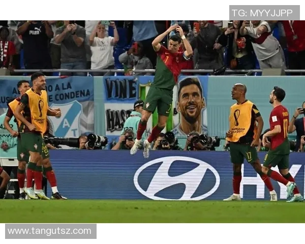 足球明星素质比较分析谁更具影响力与领导力