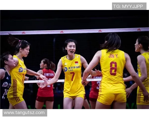 武汉排球队以74分领跑世界锦标赛积分榜展现强劲实力 武汉排球队以74分领跑世界锦标赛积分榜展现强劲实力